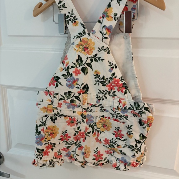 Toddler Girl Floral Overalls / Romper – Pink Belt – Size 3T – - Picture 4 of 6